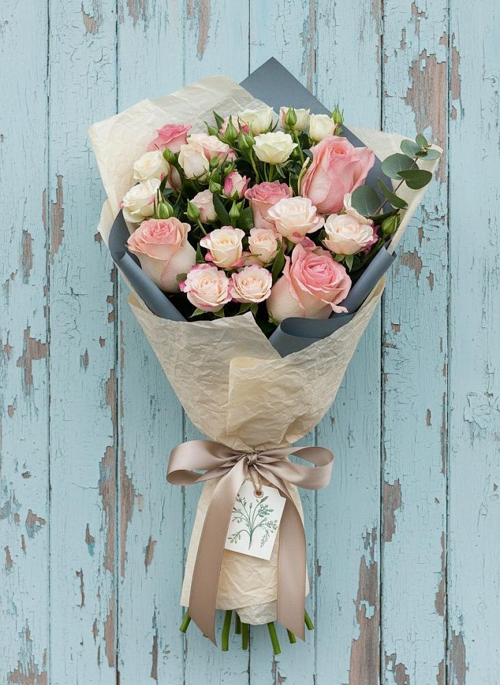 Букет цветов из: Розы в Талинке