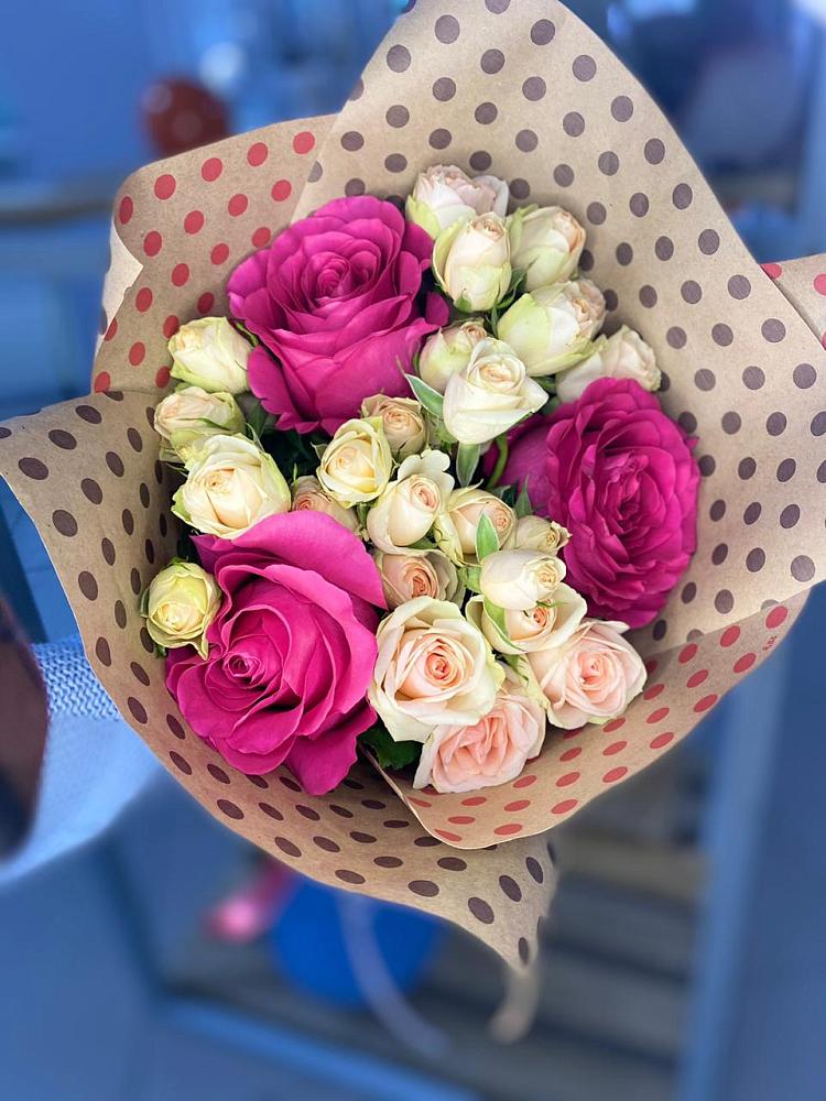 Букет цветов из: Розы в Талинке