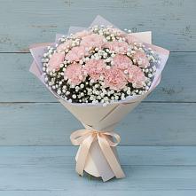 Букет цветов из:  Гвоздики в Талинке
