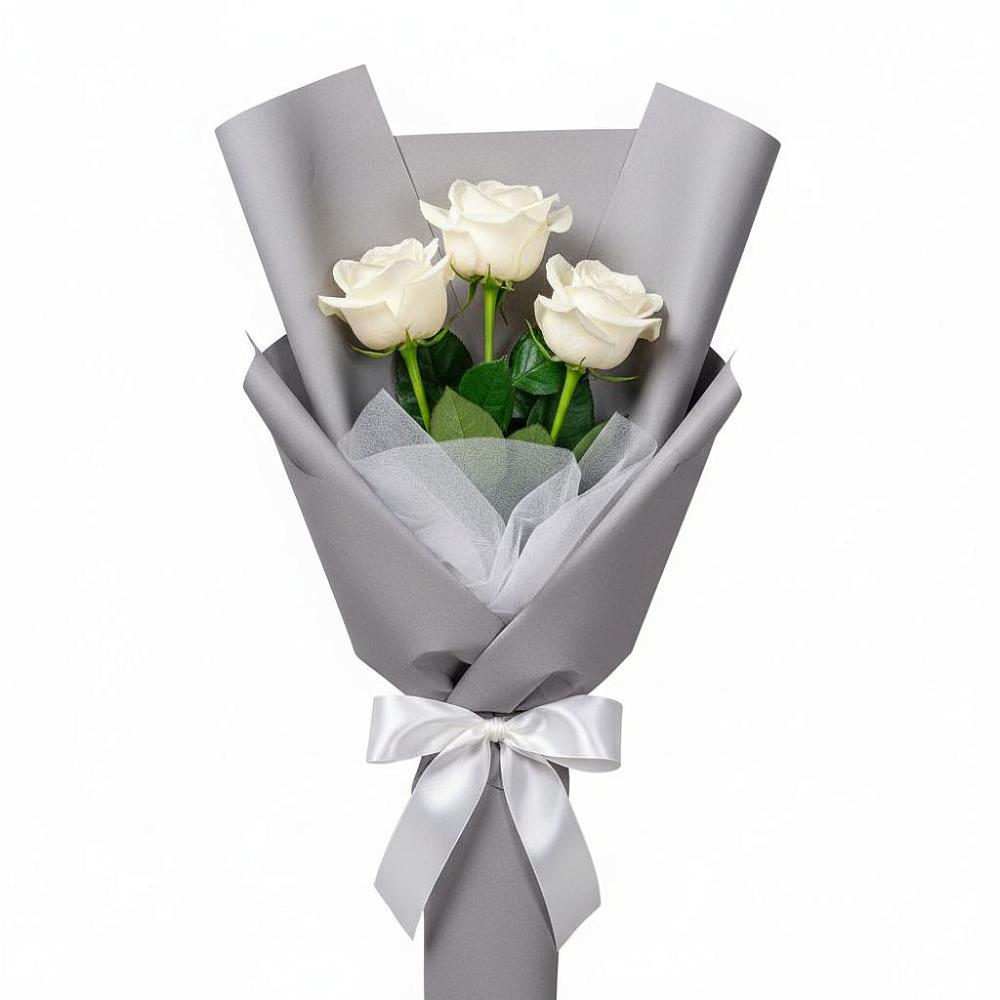 Букет 3 белые розы в Талинке