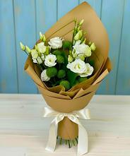 Букет цветов из:  Хризантемы и Лизиантусы #REPLACE_PRED# Талинке