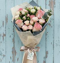 Букет цветов из:  Розы в Талинке
