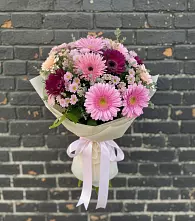 Букет цветов из:  Герберы и Хризантемы в Талинке