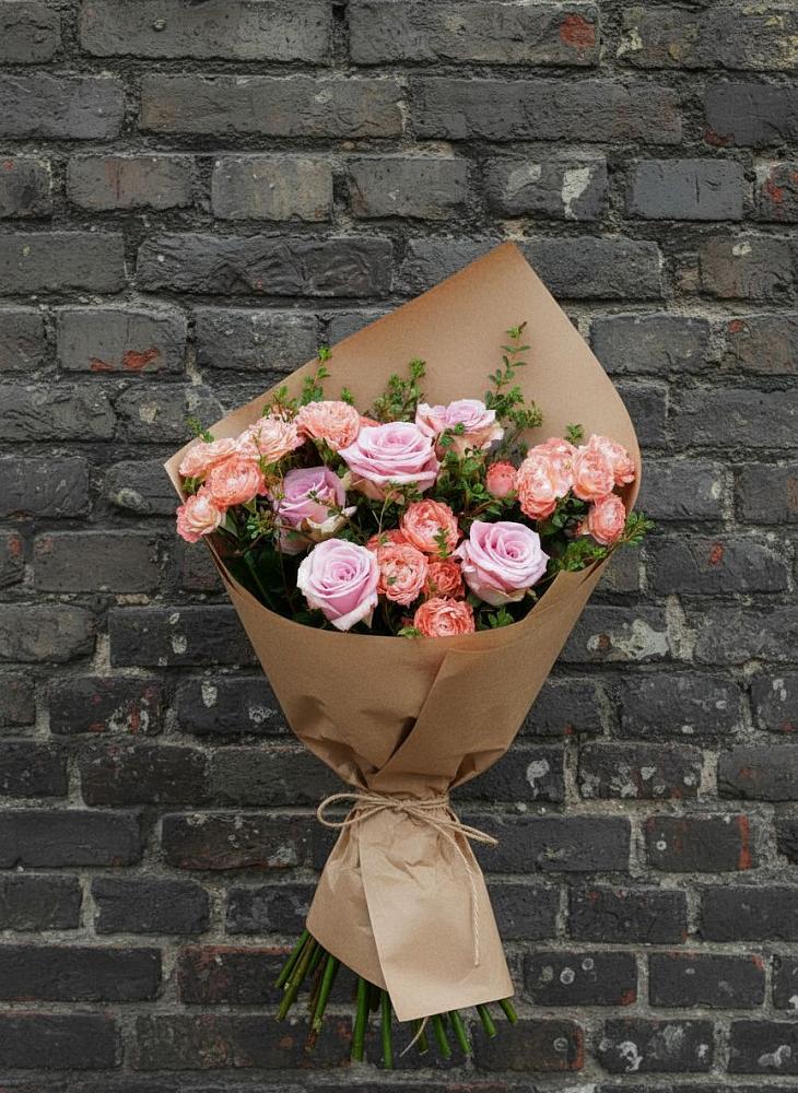 Букет цветов из: Розы в Талинке