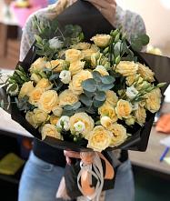 Букет цветов из:  Розы и Лизиантусы #REPLACE_PRED# Талинке