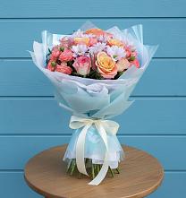 Букет цветов из:  Хризантемы и Розы в Талинке