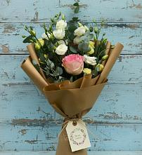 Букет цветов из:  Розы и Лизиантусы #REPLACE_PRED# Талинке